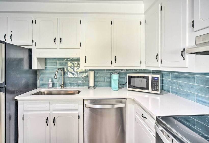 Sunny Edisto Island Duplex   Half Mile To Beach!