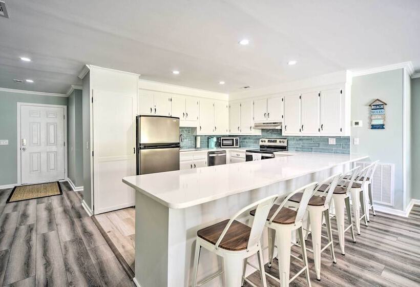 Sunny Edisto Island Duplex   Half Mile To Beach!