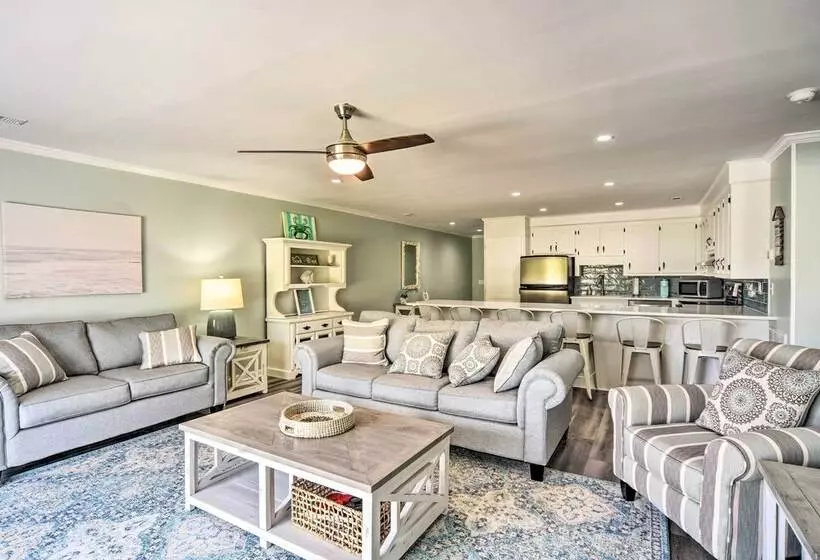 Sunny Edisto Island Duplex   Half Mile To Beach!