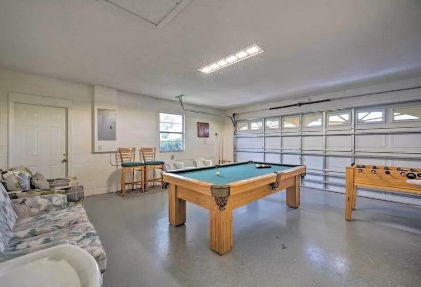 ~ 5 Mi To Theme Parks: Kissimmee Home W/ Pool