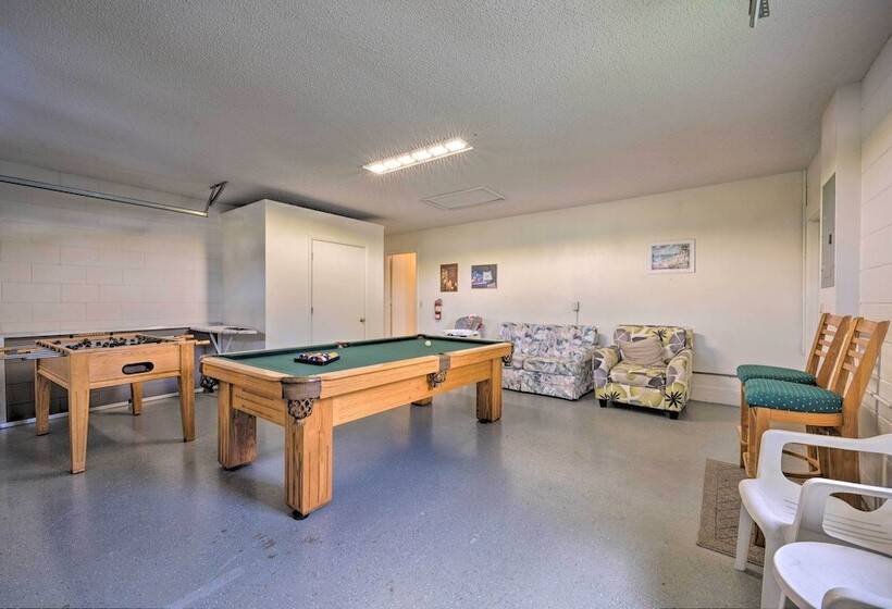 ~ 5 Mi To Theme Parks: Kissimmee Home W/ Pool