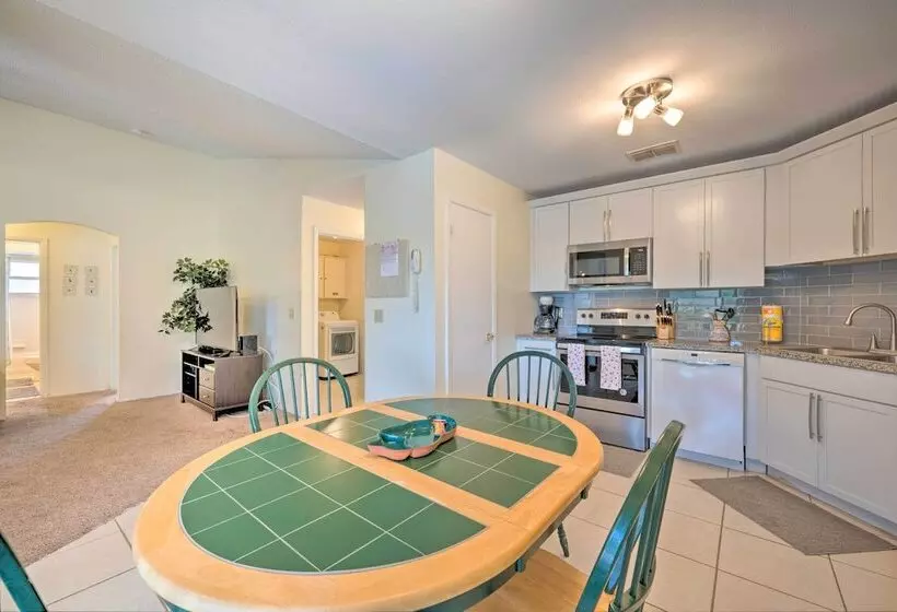 ~ 5 Mi To Theme Parks: Kissimmee Home W/ Pool