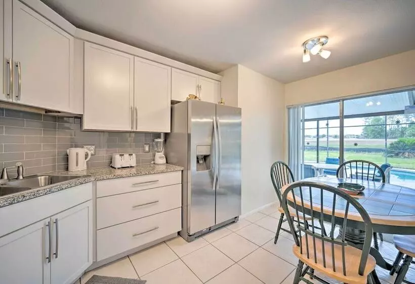 ~ 5 Mi To Theme Parks: Kissimmee Home W/ Pool