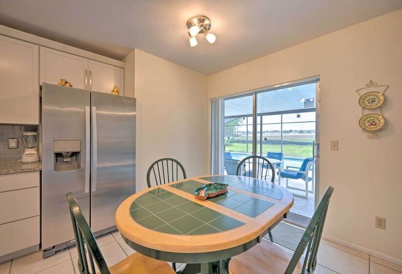 ~ 5 Mi To Theme Parks: Kissimmee Home W/ Pool