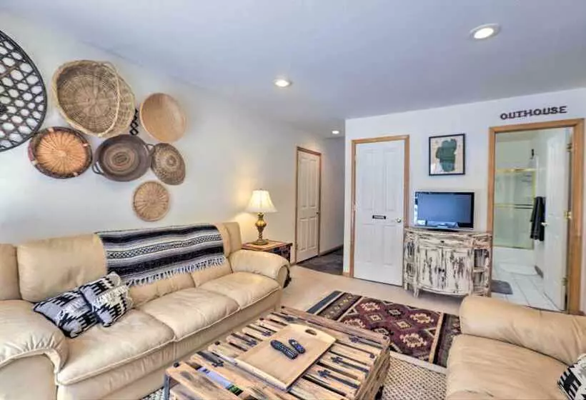 Tahoe Vista Family Cabin: 7 Mi To Northstar Resort