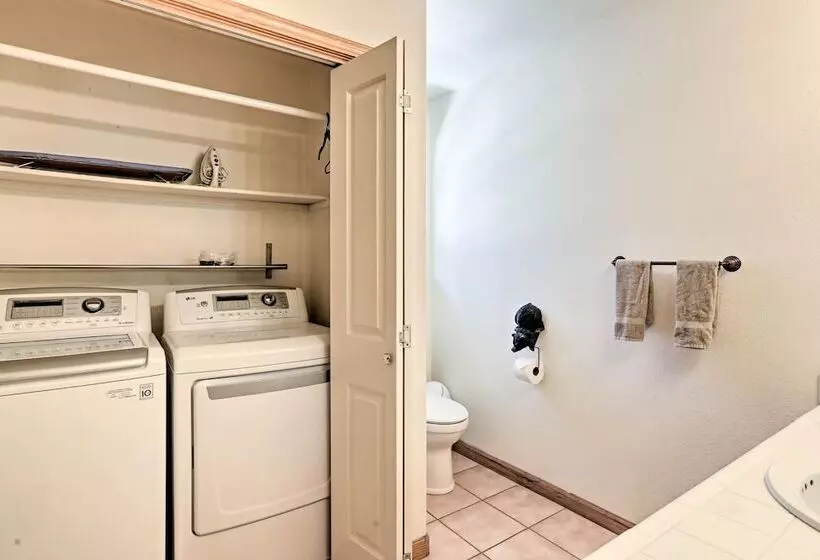 Tahoe Vista Family Cabin: 7 Mi To Northstar Resort