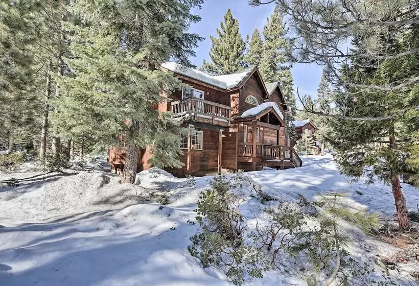 Tahoe Vista Family Cabin: 7 Mi To Northstar Resort