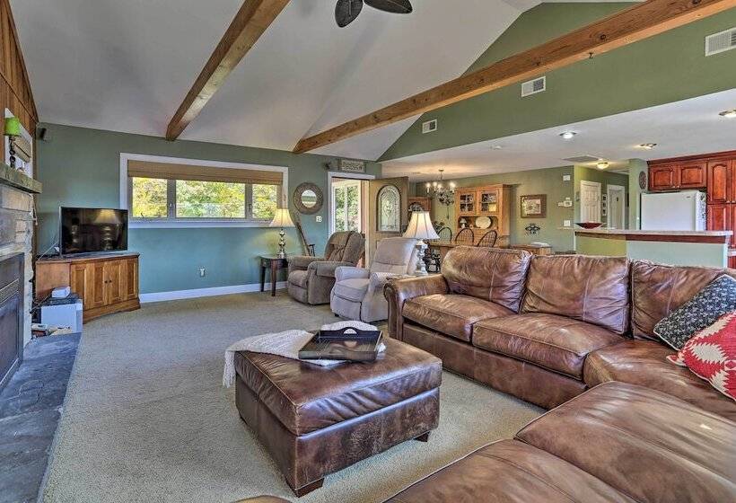 Ski, Swim & Relax: Waterfront Haven On Pines Lake!