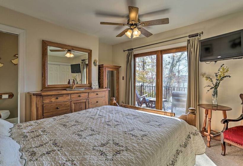 Ski, Swim & Relax: Waterfront Haven On Pines Lake!