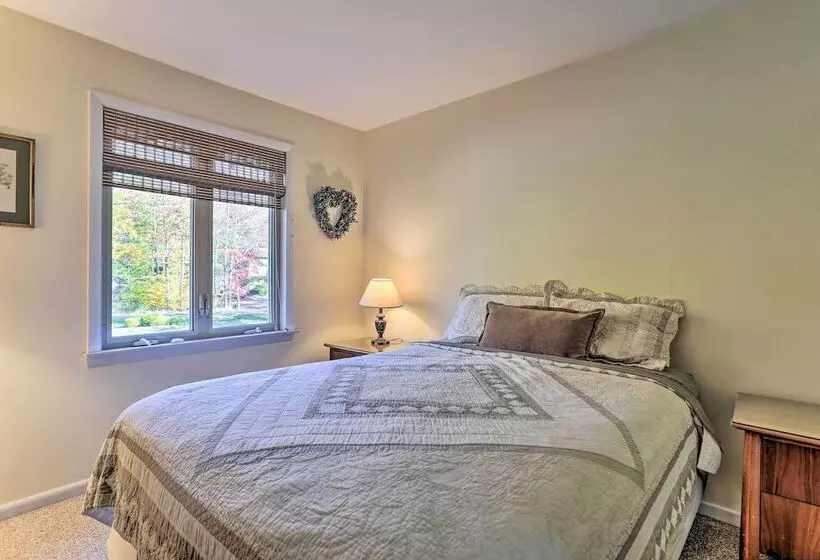 Ski, Swim & Relax: Waterfront Haven On Pines Lake!