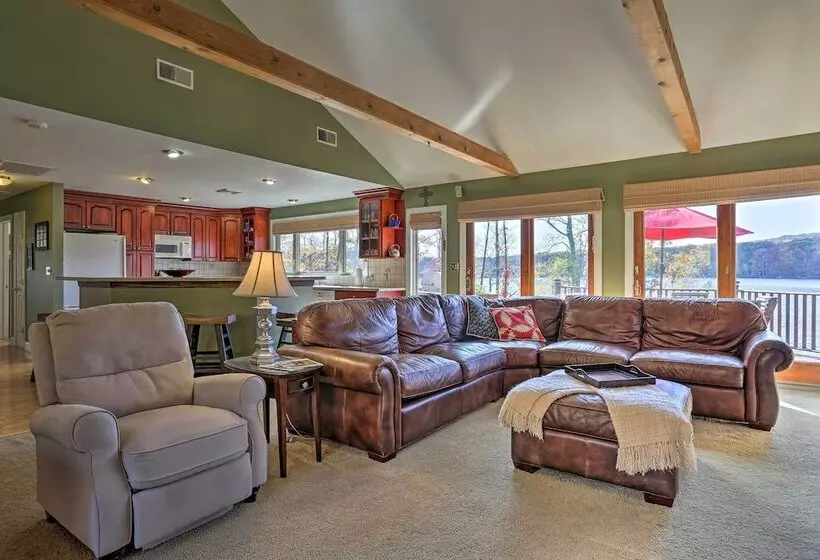 Ski, Swim & Relax: Waterfront Haven On Pines Lake!
