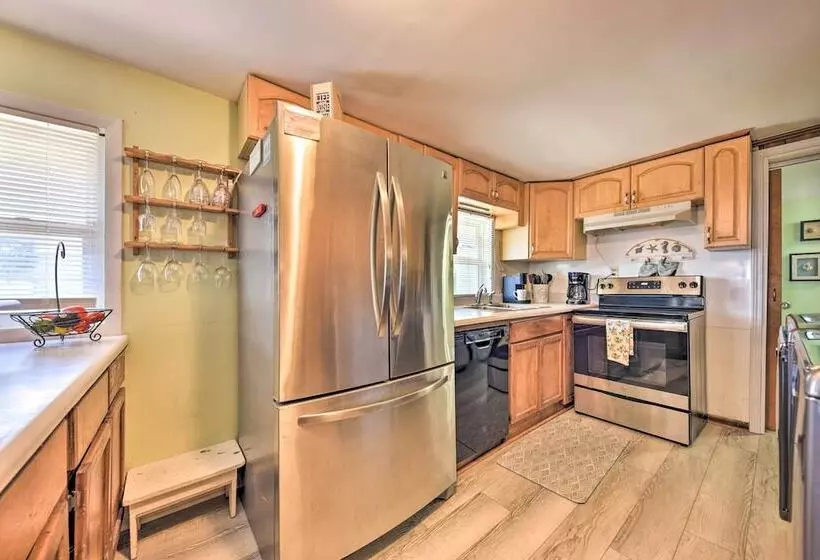 Oceanfront Amelia Island Cottage Near State Park!