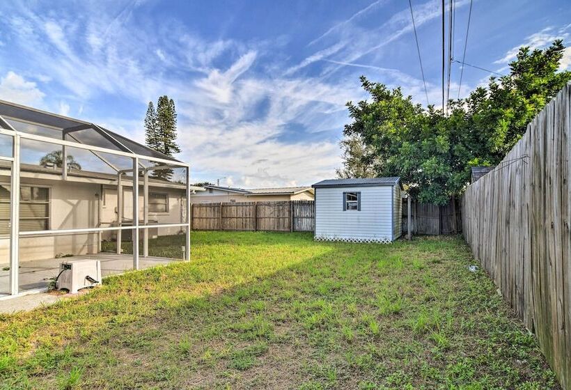 Bradenton Snowbird Sanctuary W/ Covered Patio!