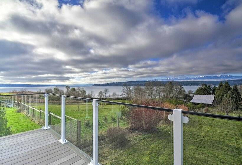 Breathtaking Port Ludlow Home W/ Deck & Yard