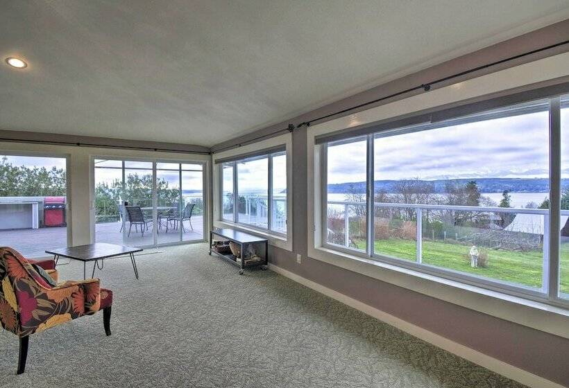 Breathtaking Port Ludlow Home W/ Deck & Yard