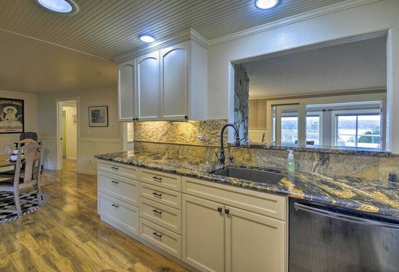 Breathtaking Port Ludlow Home W/ Deck & Yard