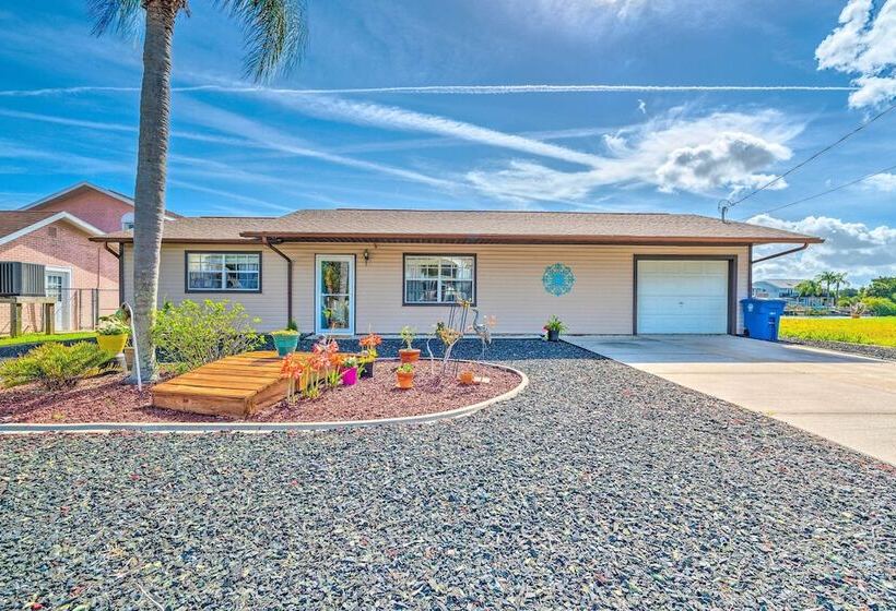 Waterfront Retreat W/ Kayaks & Private Dock!