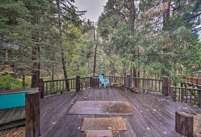 Cabin Vacation Rental: 4 Mi To Lake Arrowhead