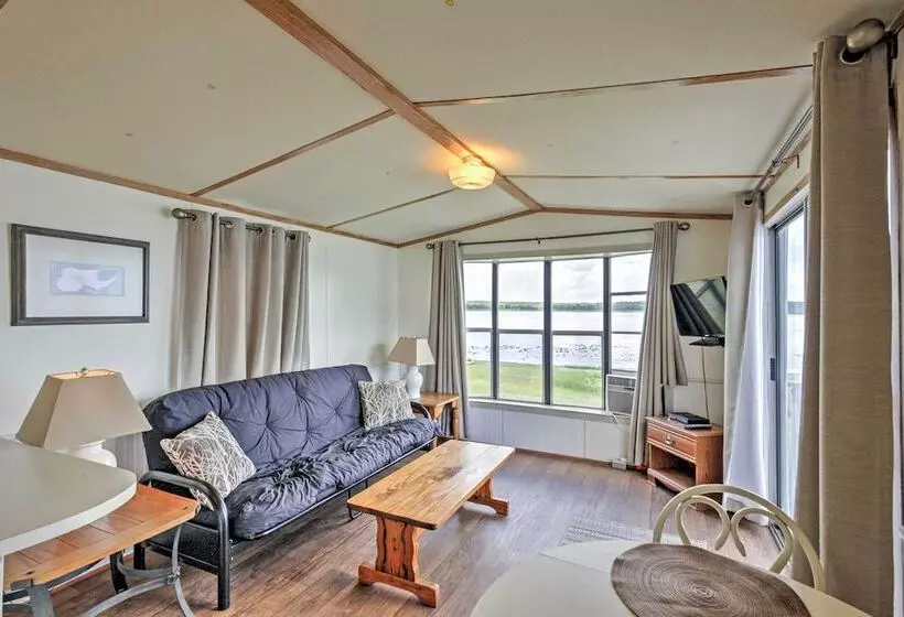 Charming Lakefront Cabin In Ocala National Forest!