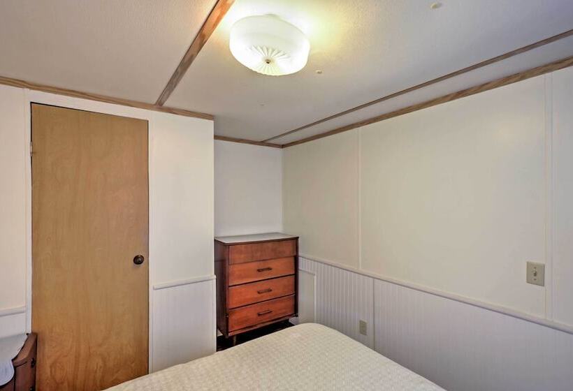 Charming Lakefront Cabin In Ocala National Forest!