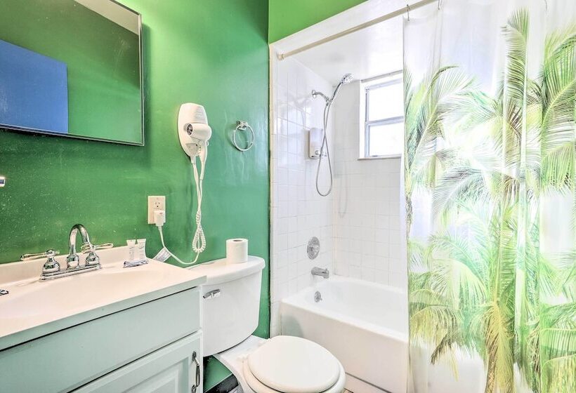 Charming Orlando Duplex ~ 6 Mi To Downtown!