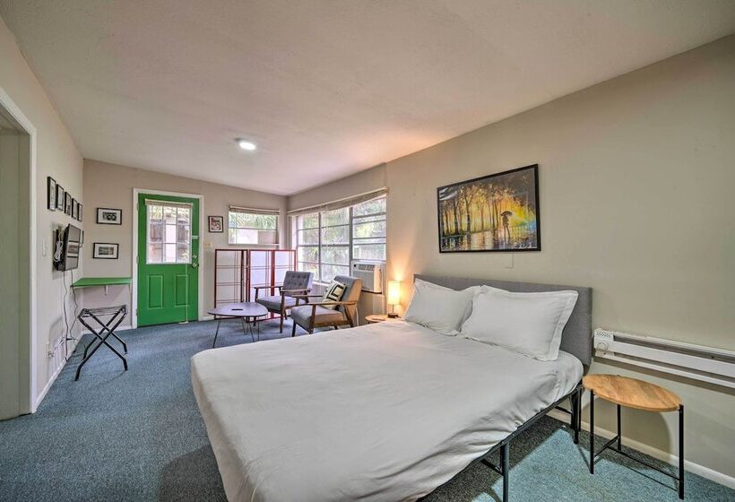 Charming Orlando Duplex ~ 6 Mi To Downtown!