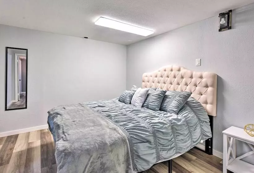 Walk To Lake Pepin: Charming Retreat W/ Deck