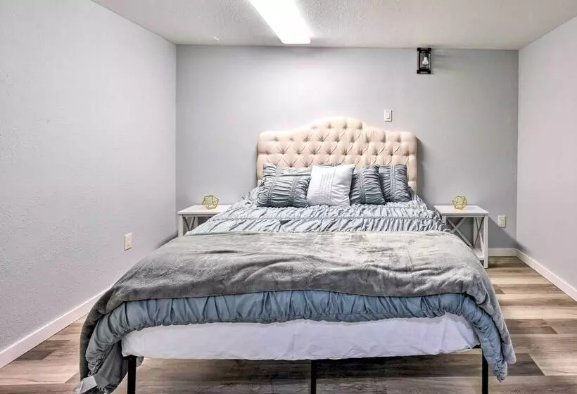 Walk To Lake Pepin: Charming Retreat W/ Deck