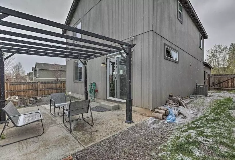 Chic Bend Home W/ Deck < 3 Mi To Downtown!