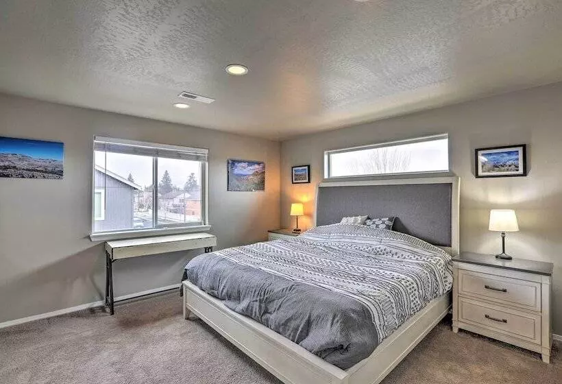 Chic Bend Home W/ Deck < 3 Mi To Downtown!