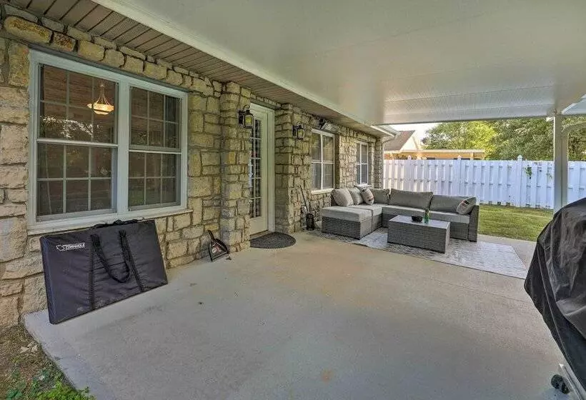 Single Story Home In Fairborn W/ Yard & Patio!