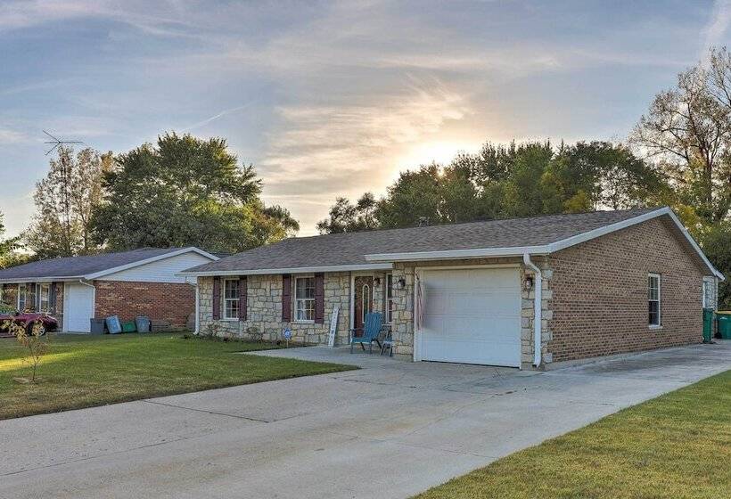 Single Story Home In Fairborn W/ Yard & Patio!