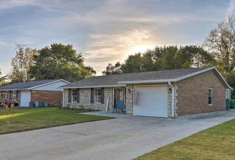 Single Story Home In Fairborn W/ Yard & Patio!