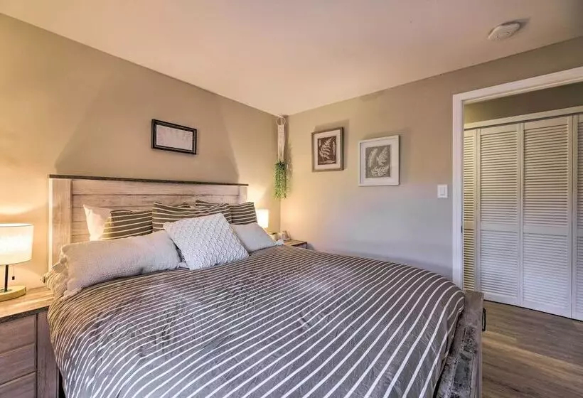 Single Story Home In Fairborn W/ Yard & Patio!