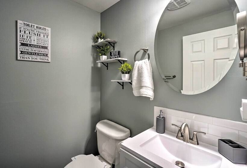 Single Story Home In Fairborn W/ Yard & Patio!