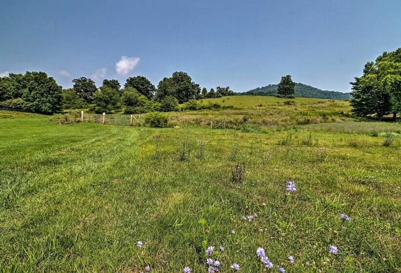 Cozy Home W/ Views < 1 Mi To Lake Junaluska!