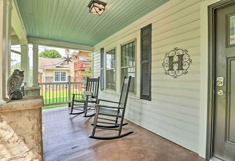 Cozy Home W/ Views < 1 Mi To Lake Junaluska!