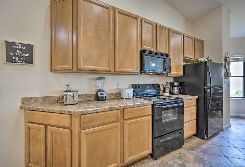 Davenport Home W/ Patio < 17 Mi To Disney!