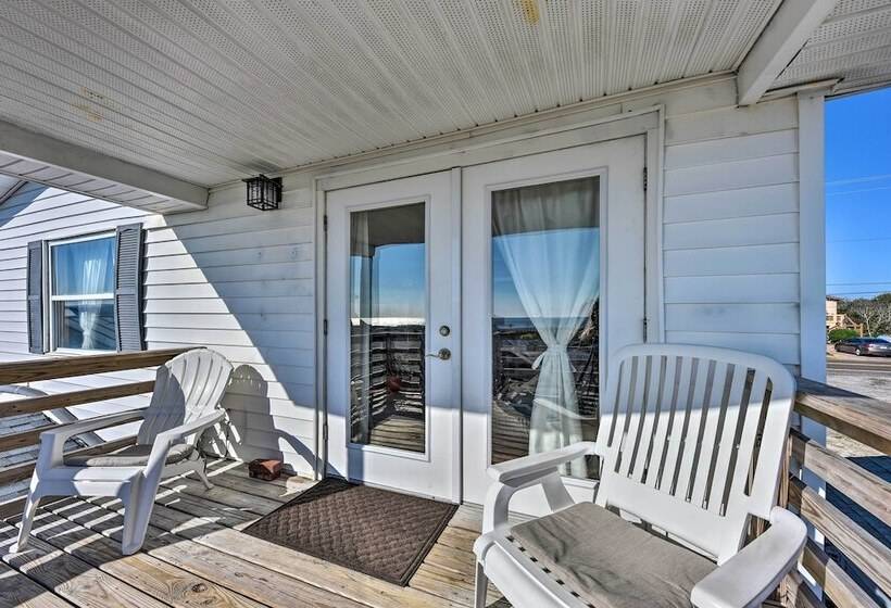 Fernandina Cottage W/ Deck + Direct Beach Access!