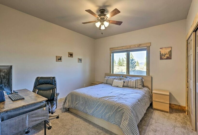 Balconies & Idyllic Views: Grand Lake Haven!