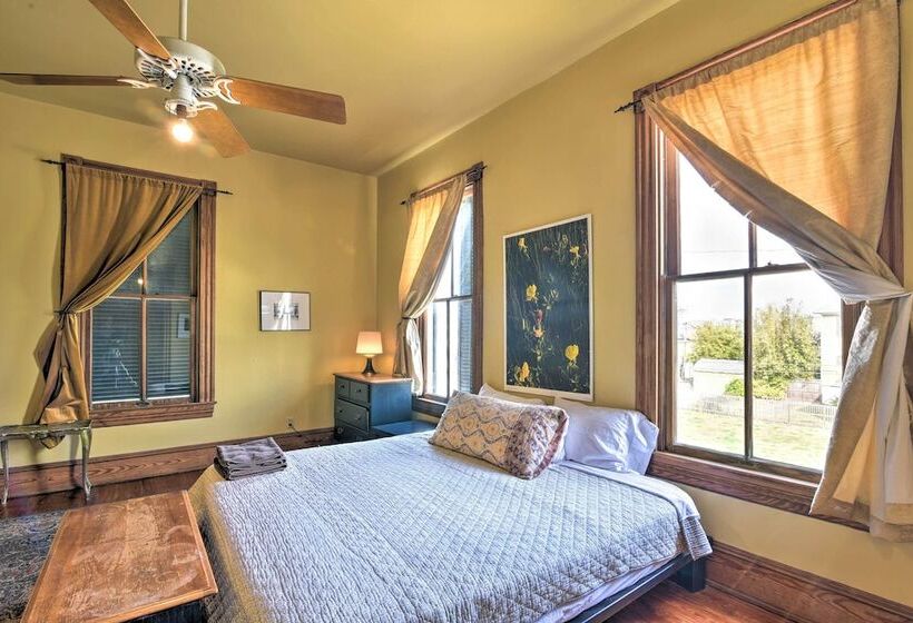 Historic Galveston Home, 1 Mile To Pleasure Pier!