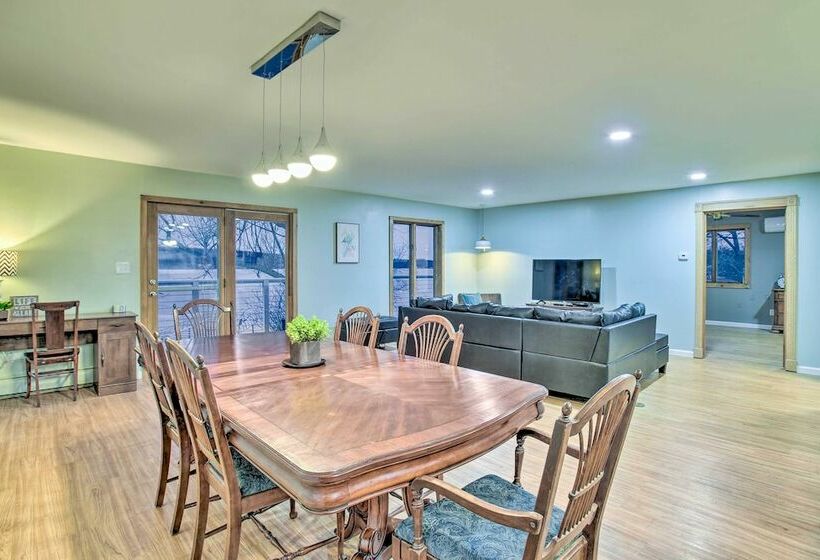 Honeoye Lake House W/ Community Amenities!