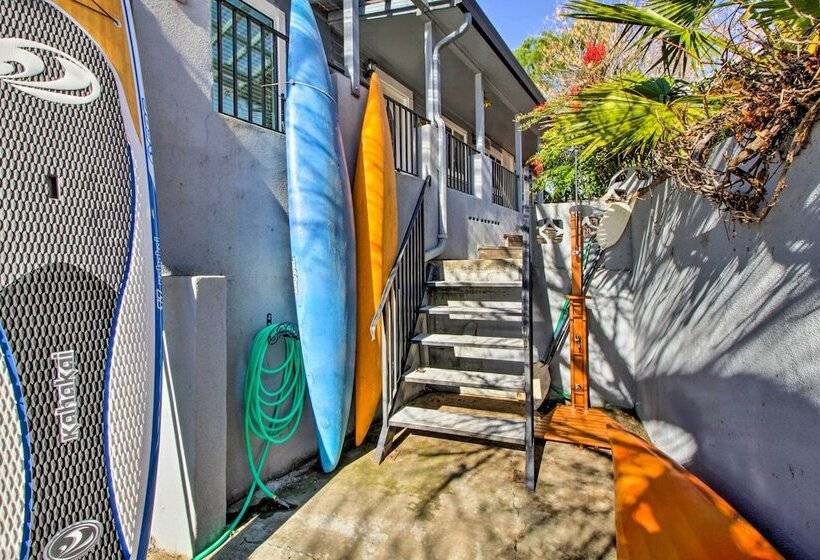 Lakefront Retreat W/ Dock, Paddle Boards & Kayaks!