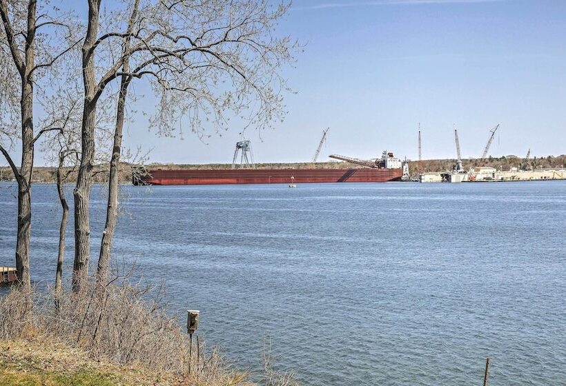 Modern Sturgeon Bay Home By Potawatomi State Park!