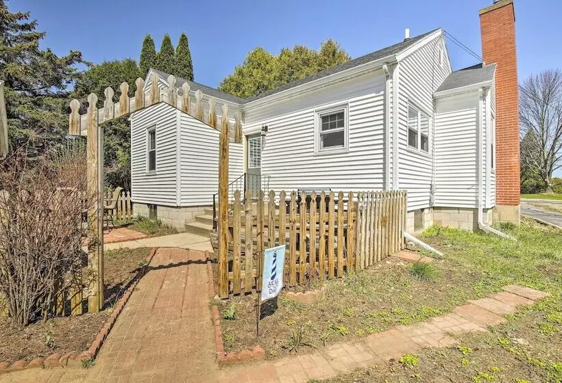 Modern Sturgeon Bay Home By Potawatomi State Park!