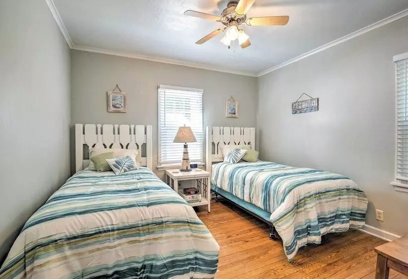 Modern Sturgeon Bay Home By Potawatomi State Park!