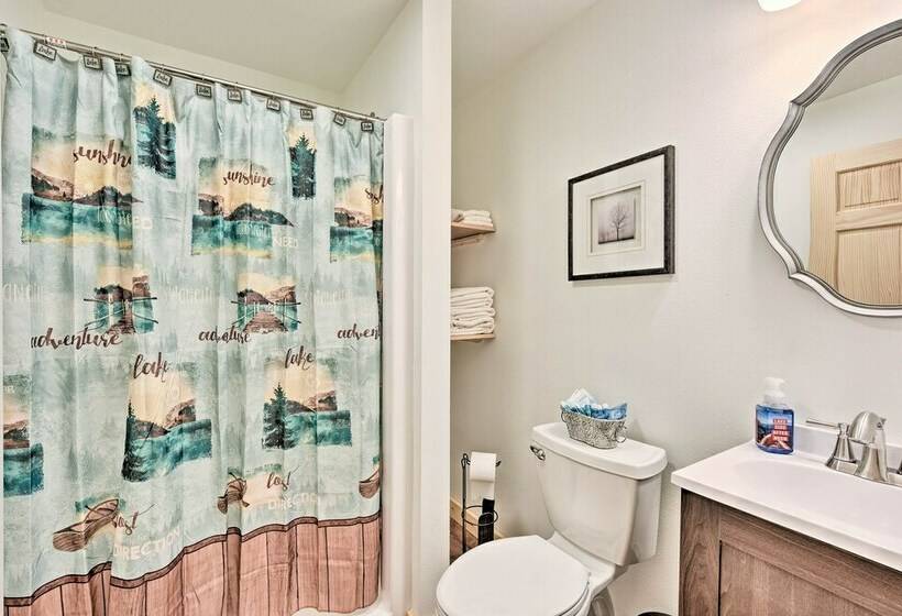 Newly Constructed Red Cedar Lake Narrow Lodge!