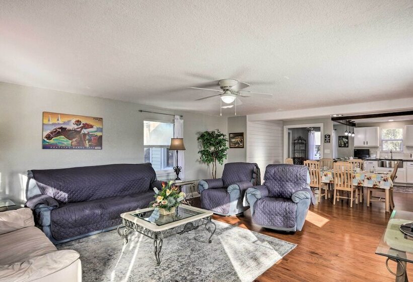 Ocala Equestrian Escape W/ Private Pasture!