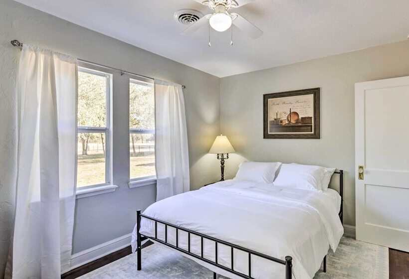 Ocala Equestrian Escape W/ Private Pasture!