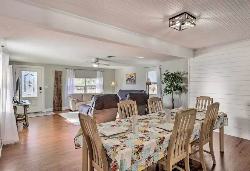 Ocala Equestrian Escape W/ Private Pasture!